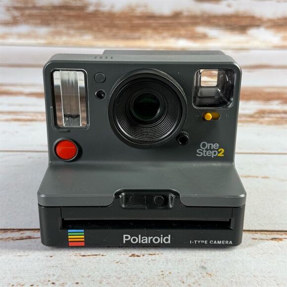Polaroid OneStep 2 i-Type Instant Film Camera Gray Built-in Flash - Picture 1 of 6
